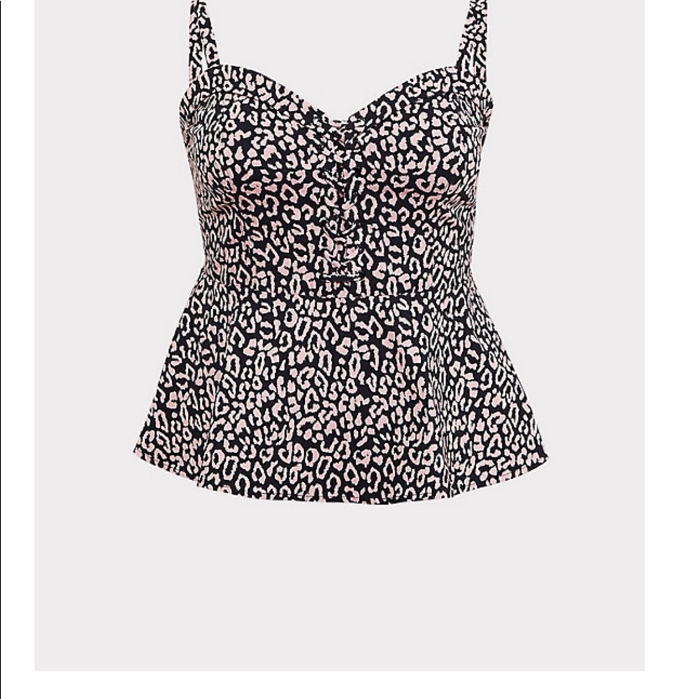 Torrid pink leopard lace up top